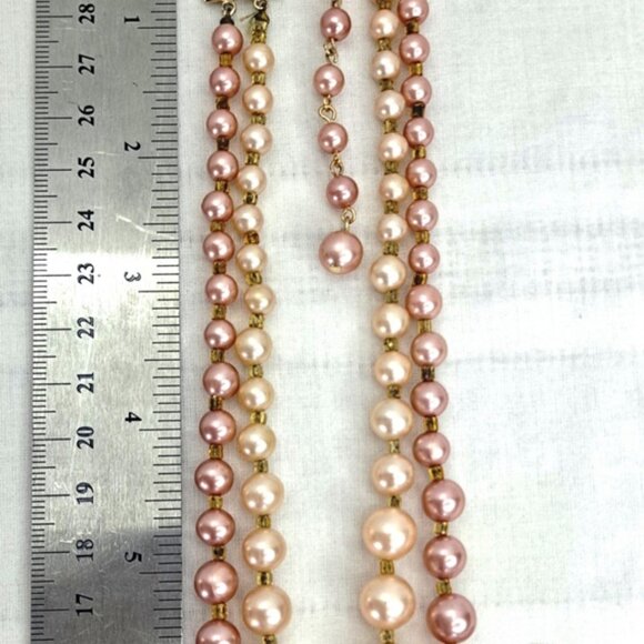 VINTAGE ~ PINK BLUSH PEARL ~ 2 STRAND FASHION NECKLACE - JAPAN 1930-40s - Picture 6 of 6